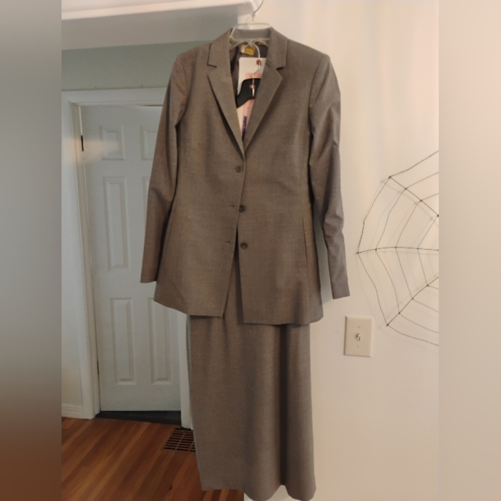 Classic Beige Women's Suit - Caslon 3 Piece!